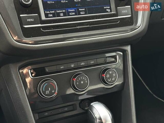 Синий Фольксваген Тигуан, объемом двигателя 1.98 л и пробегом 67 тыс. км за 19999 $, фото 23 на Automoto.ua