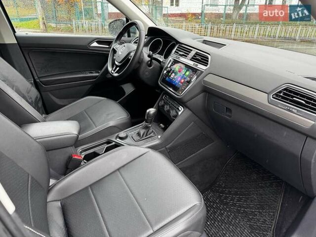 Синий Фольксваген Тигуан, объемом двигателя 2 л и пробегом 74 тыс. км за 21990 $, фото 41 на Automoto.ua