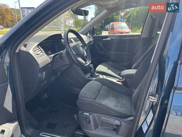 Синій Фольксваген Тігуан, об'ємом двигуна 2 л та пробігом 50 тис. км за 34000 $, фото 10 на Automoto.ua