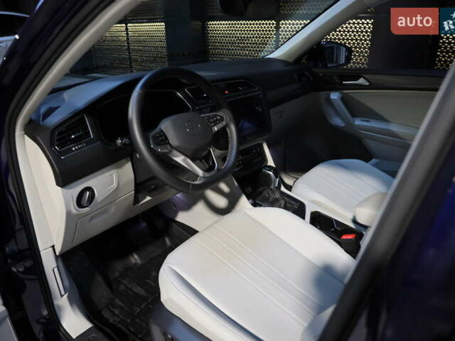 Синий Фольксваген Тигуан, объемом двигателя 1.98 л и пробегом 9 тыс. км за 23700 $, фото 27 на Automoto.ua