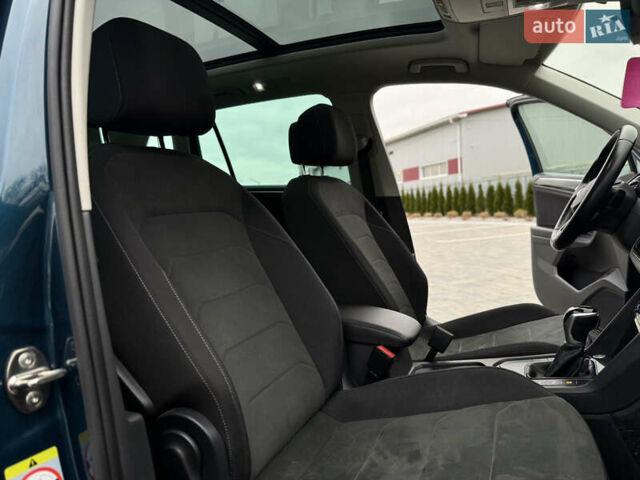 Синий Фольксваген Тигуан, объемом двигателя 2 л и пробегом 157 тыс. км за 30899 $, фото 44 на Automoto.ua