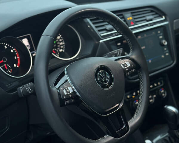 Синий Фольксваген Тигуан, объемом двигателя 1.98 л и пробегом 71 тыс. км за 20500 $, фото 17 на Automoto.ua