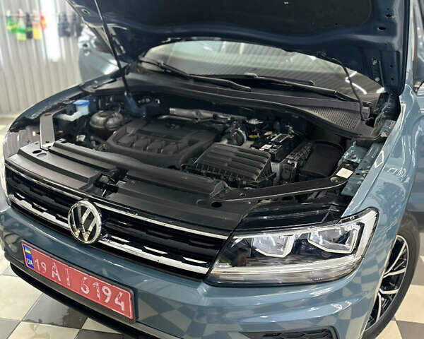 Синий Фольксваген Тигуан, объемом двигателя 0 л и пробегом 74 тыс. км за 22900 $, фото 13 на Automoto.ua