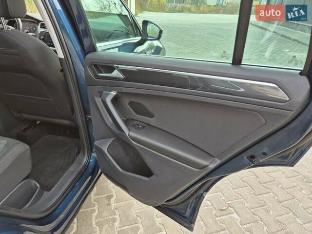 Синій Фольксваген Тігуан, об'ємом двигуна 2 л та пробігом 219 тис. км за 26900 $, фото 38 на Automoto.ua