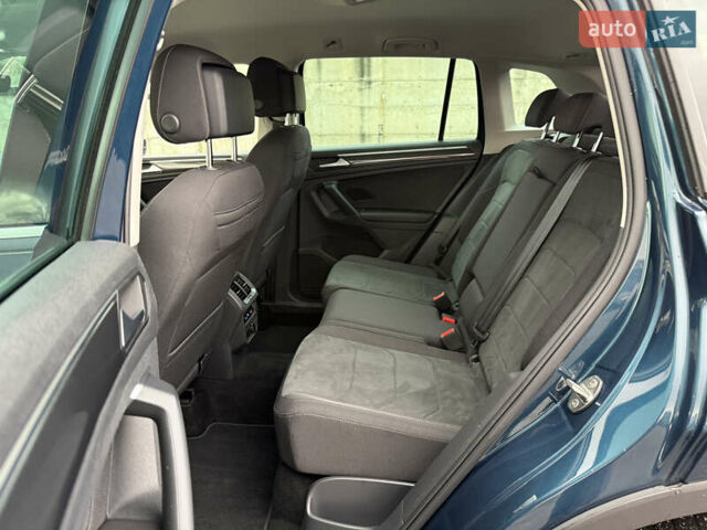 Синий Фольксваген Тигуан, объемом двигателя 2 л и пробегом 189 тыс. км за 31999 $, фото 51 на Automoto.ua