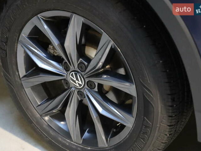 Синий Фольксваген Тигуан, объемом двигателя 1.98 л и пробегом 9 тыс. км за 23700 $, фото 10 на Automoto.ua