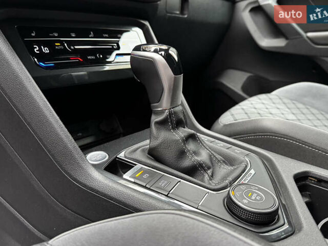 Синий Фольксваген Тигуан, объемом двигателя 1.98 л и пробегом 79 тыс. км за 34999 $, фото 59 на Automoto.ua