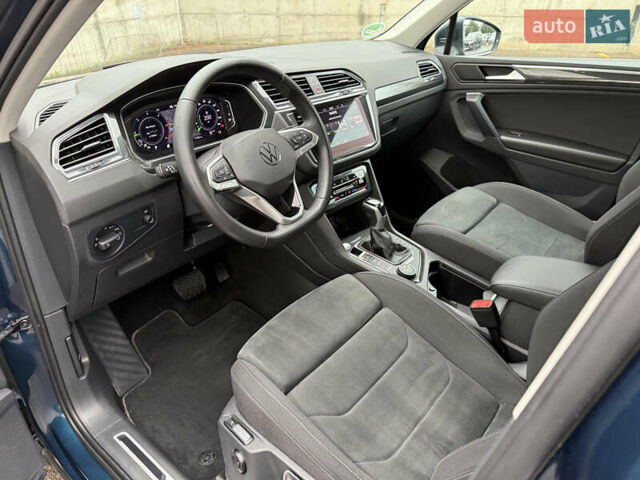 Синий Фольксваген Тигуан, объемом двигателя 2 л и пробегом 189 тыс. км за 31999 $, фото 30 на Automoto.ua