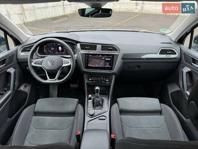 Синій Фольксваген Тігуан, об'ємом двигуна 2 л та пробігом 189 тис. км за 31999 $, фото 59 на Automoto.ua