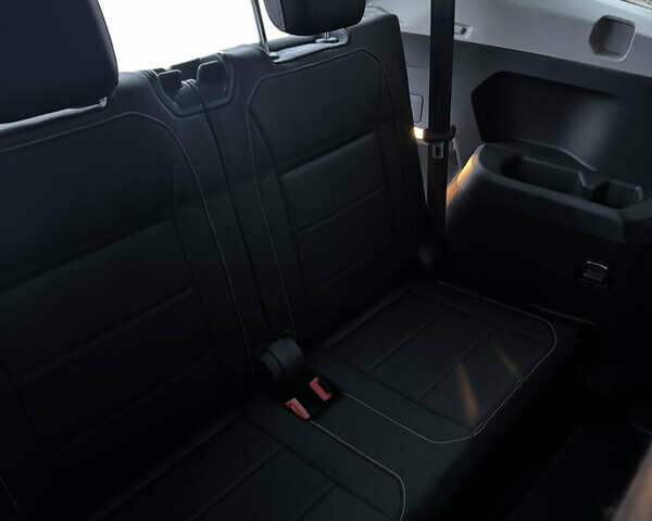 Синий Фольксваген Тигуан, объемом двигателя 1.98 л и пробегом 71 тыс. км за 20500 $, фото 33 на Automoto.ua