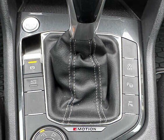 Синий Фольксваген Тигуан, объемом двигателя 1.98 л и пробегом 79 тыс. км за 34999 $, фото 145 на Automoto.ua