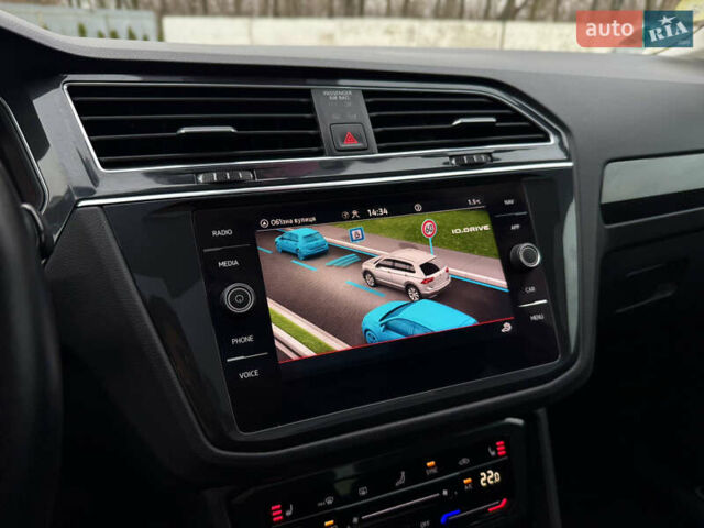 Синий Фольксваген Тигуан, объемом двигателя 2 л и пробегом 157 тыс. км за 30899 $, фото 38 на Automoto.ua