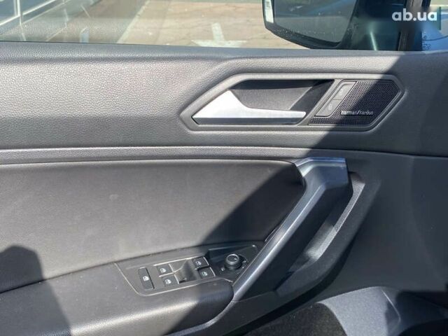 Синій Фольксваген Тігуан, об'ємом двигуна 2 л та пробігом 35 тис. км за 28000 $, фото 15 на Automoto.ua