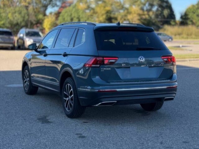 Синій Фольксваген Тігуан, об'ємом двигуна 2 л та пробігом 21 тис. км за 7550 $, фото 4 на Automoto.ua