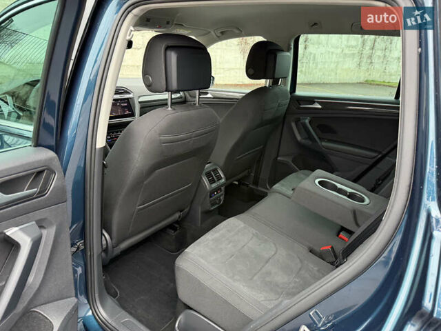 Синій Фольксваген Тігуан, об'ємом двигуна 2 л та пробігом 189 тис. км за 31999 $, фото 67 на Automoto.ua