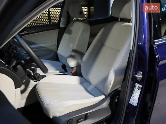 Синий Фольксваген Тигуан, объемом двигателя 1.98 л и пробегом 9 тыс. км за 23700 $, фото 28 на Automoto.ua