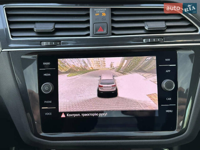 Синий Фольксваген Тигуан, объемом двигателя 2 л и пробегом 107 тыс. км за 33500 $, фото 73 на Automoto.ua