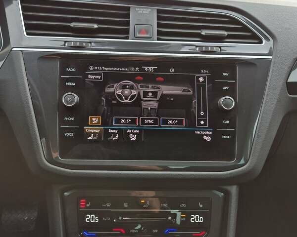 Синій Фольксваген Тігуан, об'ємом двигуна 2 л та пробігом 219 тис. км за 26900 $, фото 56 на Automoto.ua