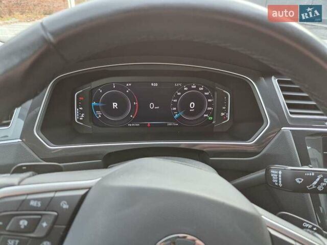 Синій Фольксваген Тігуан, об'ємом двигуна 2 л та пробігом 219 тис. км за 26900 $, фото 65 на Automoto.ua