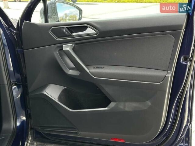 Синий Фольксваген Тигуан, объемом двигателя 1.98 л и пробегом 67 тыс. км за 19999 $, фото 31 на Automoto.ua