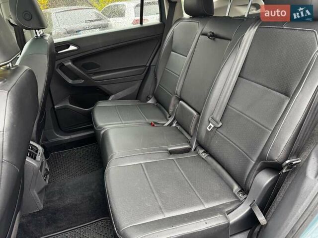 Синий Фольксваген Тигуан, объемом двигателя 2 л и пробегом 74 тыс. км за 21990 $, фото 29 на Automoto.ua