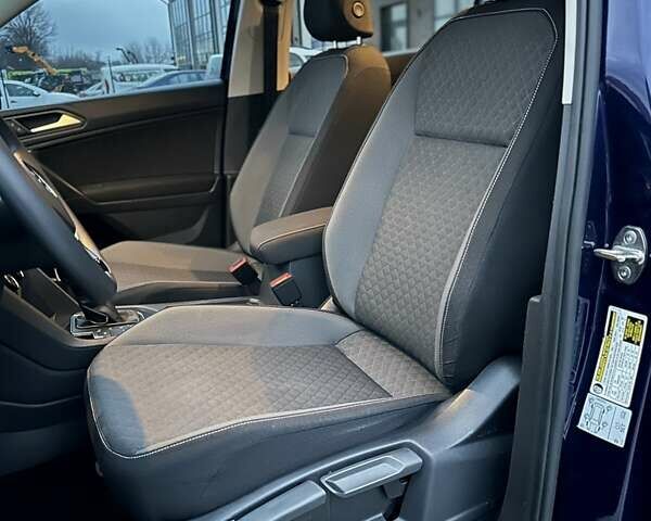 Синий Фольксваген Тигуан, объемом двигателя 0 л и пробегом 152 тыс. км за 16900 $, фото 29 на Automoto.ua