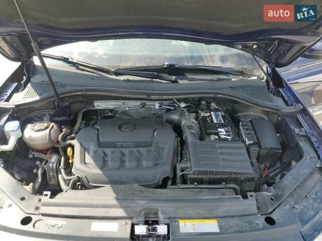 Синій Фольксваген Тігуан, об'ємом двигуна 1.98 л та пробігом 131 тис. км за 4600 $, фото 11 на Automoto.ua