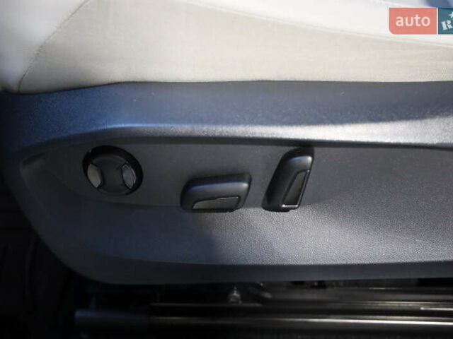 Синий Фольксваген Тигуан, объемом двигателя 1.98 л и пробегом 9 тыс. км за 23700 $, фото 33 на Automoto.ua