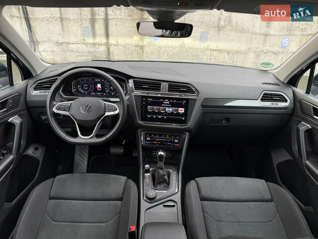 Синий Фольксваген Тигуан, объемом двигателя 2 л и пробегом 189 тыс. км за 31999 $, фото 56 на Automoto.ua