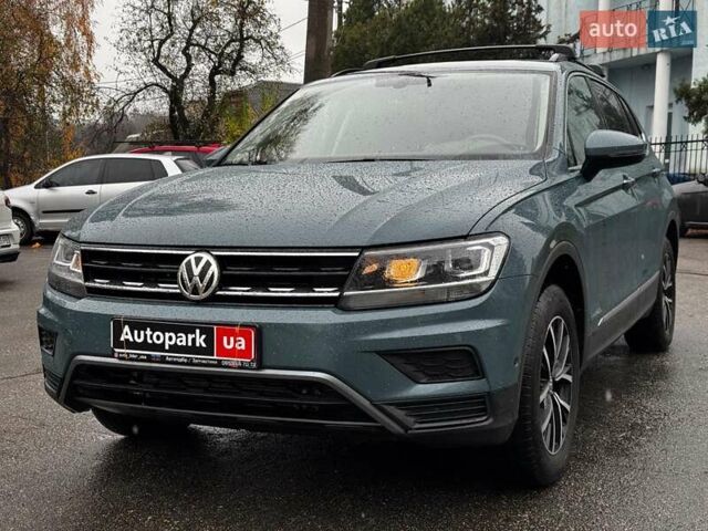 Синий Фольксваген Тигуан, объемом двигателя 2 л и пробегом 74 тыс. км за 21990 $, фото 3 на Automoto.ua