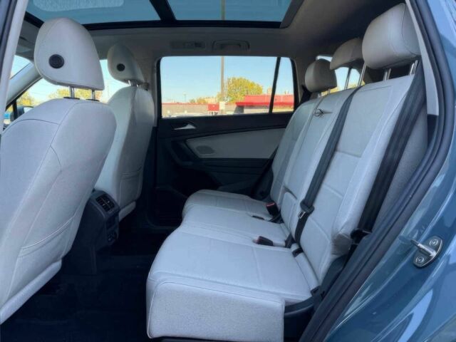 Синій Фольксваген Тігуан, об'ємом двигуна 2 л та пробігом 21 тис. км за 7550 $, фото 9 на Automoto.ua