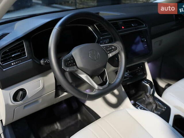 Синий Фольксваген Тигуан, объемом двигателя 1.98 л и пробегом 9 тыс. км за 23700 $, фото 23 на Automoto.ua