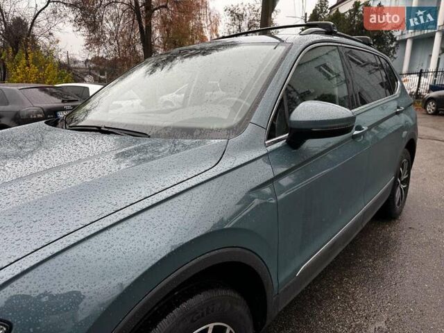 Синий Фольксваген Тигуан, объемом двигателя 2 л и пробегом 74 тыс. км за 21990 $, фото 24 на Automoto.ua