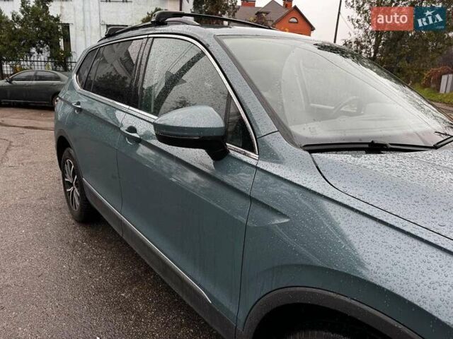 Синий Фольксваген Тигуан, объемом двигателя 2 л и пробегом 74 тыс. км за 21990 $, фото 25 на Automoto.ua