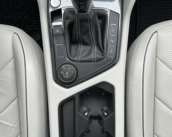 Синий Фольксваген Тигуан, объемом двигателя 1.98 л и пробегом 118 тыс. км за 26600 $, фото 31 на Automoto.ua