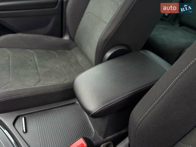 Синий Фольксваген Тигуан, объемом двигателя 2 л и пробегом 157 тыс. км за 30899 $, фото 28 на Automoto.ua