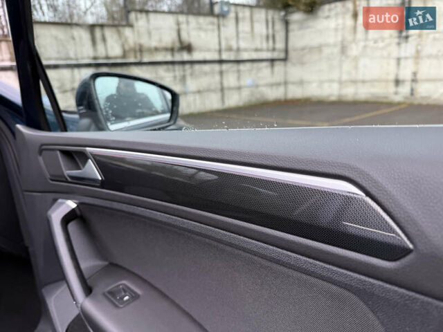 Синій Фольксваген Тігуан, об'ємом двигуна 2 л та пробігом 189 тис. км за 31999 $, фото 49 на Automoto.ua