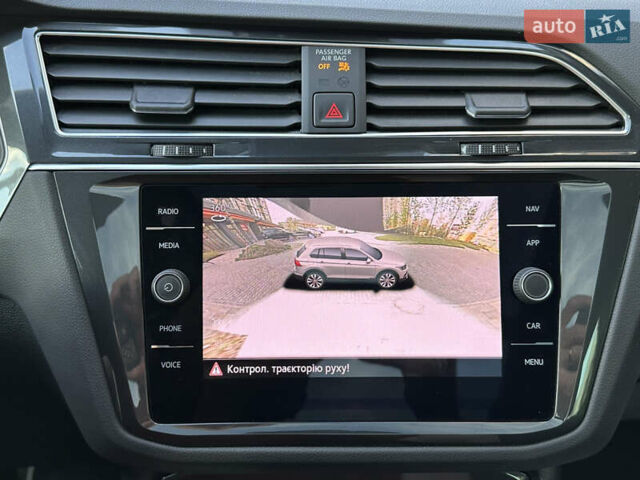 Синий Фольксваген Тигуан, объемом двигателя 2 л и пробегом 107 тыс. км за 33500 $, фото 75 на Automoto.ua