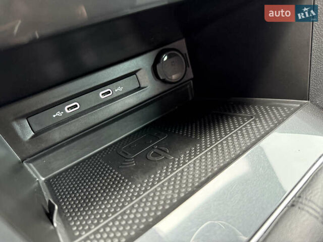 Синий Фольксваген Тигуан, объемом двигателя 2 л и пробегом 189 тыс. км за 31999 $, фото 40 на Automoto.ua