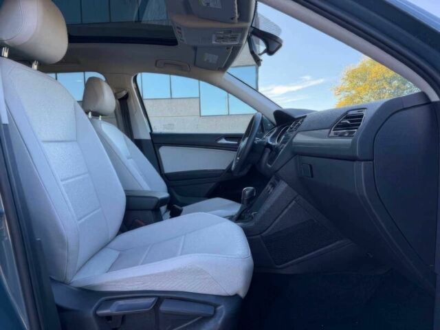 Синій Фольксваген Тігуан, об'ємом двигуна 2 л та пробігом 21 тис. км за 7550 $, фото 8 на Automoto.ua