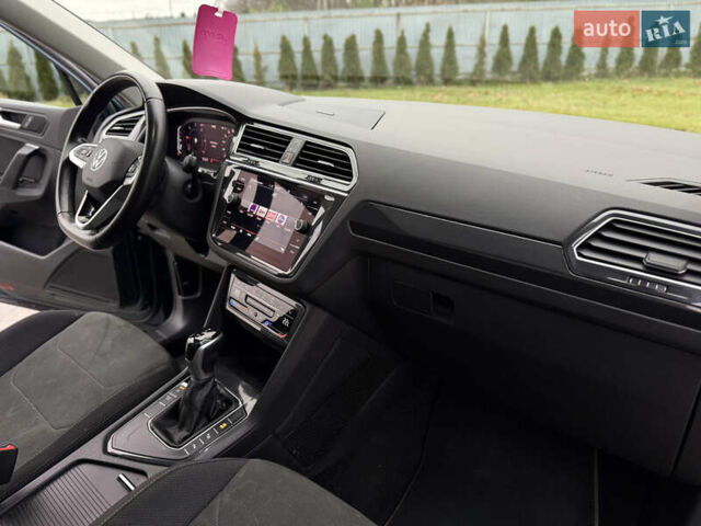 Синий Фольксваген Тигуан, объемом двигателя 2 л и пробегом 157 тыс. км за 30899 $, фото 45 на Automoto.ua