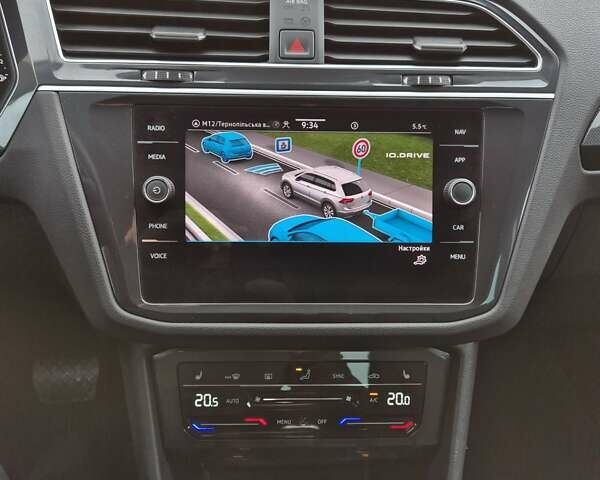 Синій Фольксваген Тігуан, об'ємом двигуна 2 л та пробігом 219 тис. км за 26900 $, фото 59 на Automoto.ua