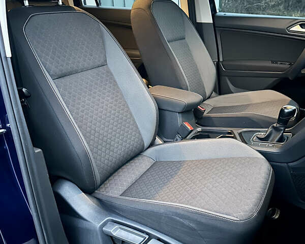 Синий Фольксваген Тигуан, объемом двигателя 0 л и пробегом 152 тыс. км за 16900 $, фото 40 на Automoto.ua