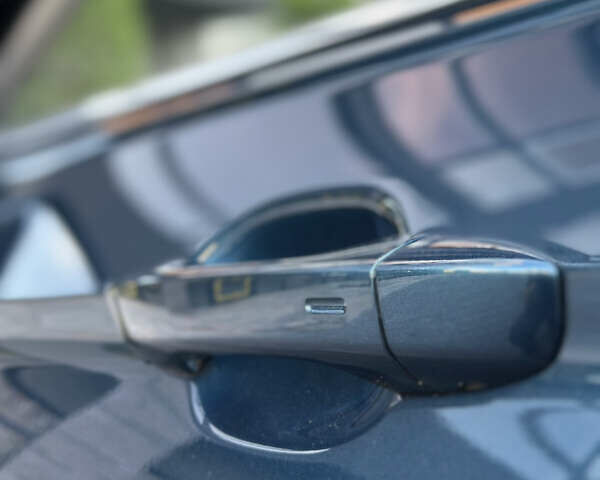 Синий Фольксваген Тигуан, объемом двигателя 2 л и пробегом 107 тыс. км за 33500 $, фото 57 на Automoto.ua