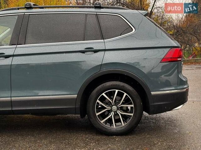 Синий Фольксваген Тигуан, объемом двигателя 2 л и пробегом 74 тыс. км за 21990 $, фото 22 на Automoto.ua