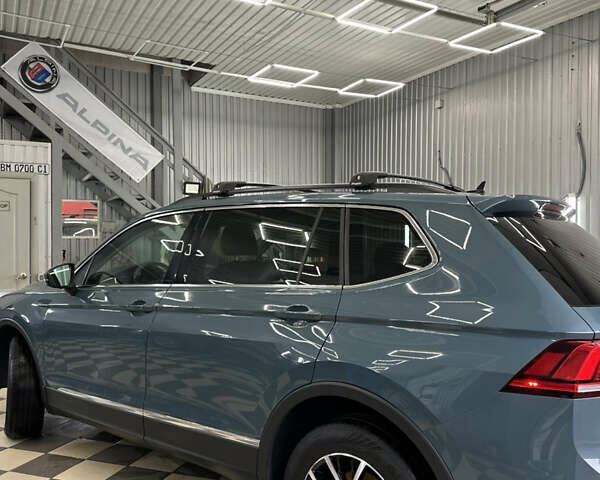 Синий Фольксваген Тигуан, объемом двигателя 0 л и пробегом 74 тыс. км за 22900 $, фото 5 на Automoto.ua