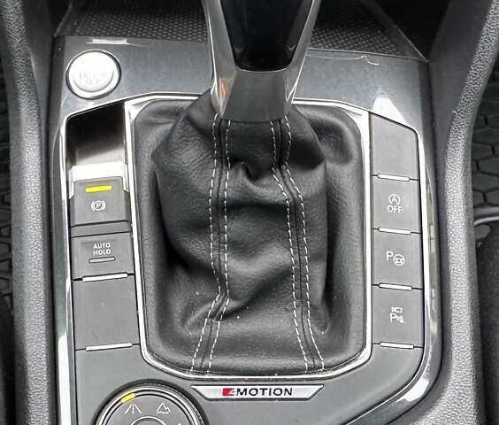 Синий Фольксваген Тигуан, объемом двигателя 1.98 л и пробегом 79 тыс. км за 33900 $, фото 152 на Automoto.ua