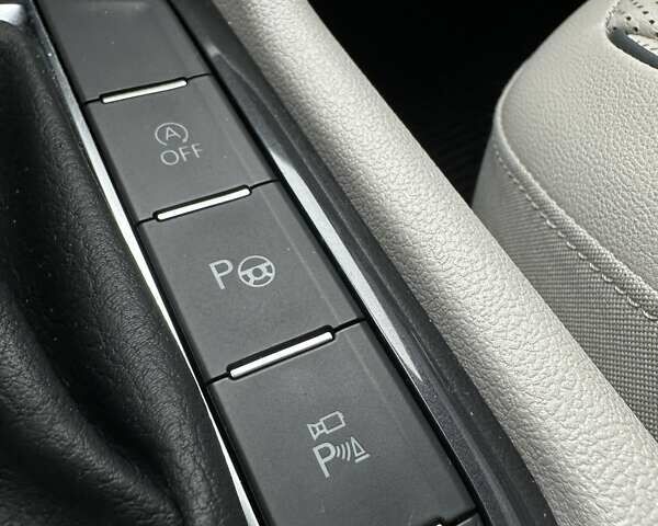 Синий Фольксваген Тигуан, объемом двигателя 1.98 л и пробегом 118 тыс. км за 26600 $, фото 44 на Automoto.ua