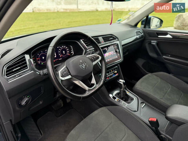 Синий Фольксваген Тигуан, объемом двигателя 2 л и пробегом 157 тыс. км за 30899 $, фото 26 на Automoto.ua