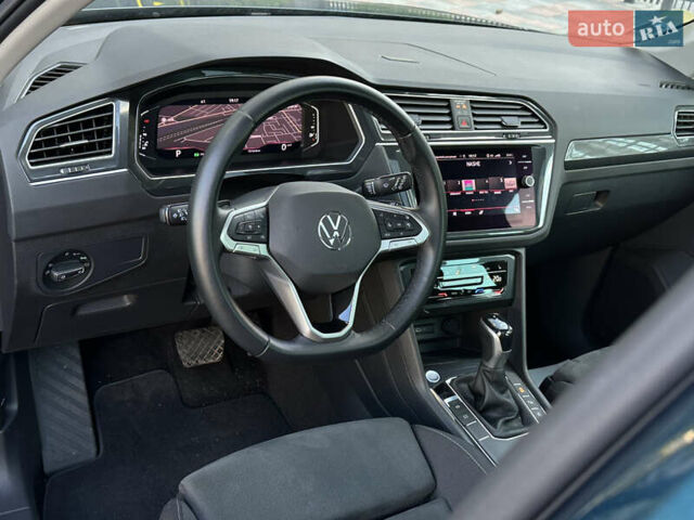Синий Фольксваген Тигуан, объемом двигателя 2 л и пробегом 107 тыс. км за 33500 $, фото 39 на Automoto.ua